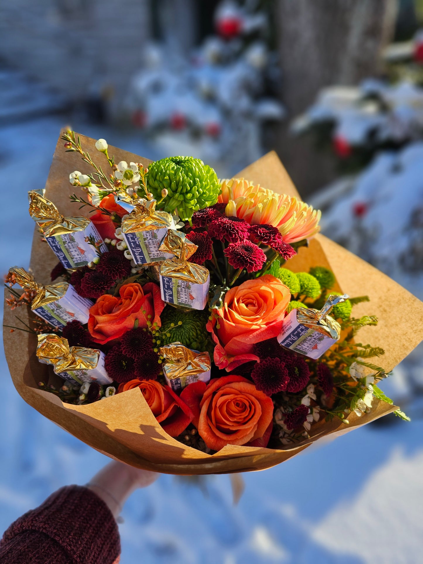 Blumenstrauß mit süßer Überraschung